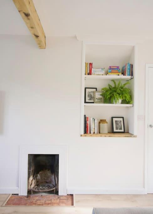 The Palm House Falmouth - Minutes From The Beach! Εξωτερικό φωτογραφία